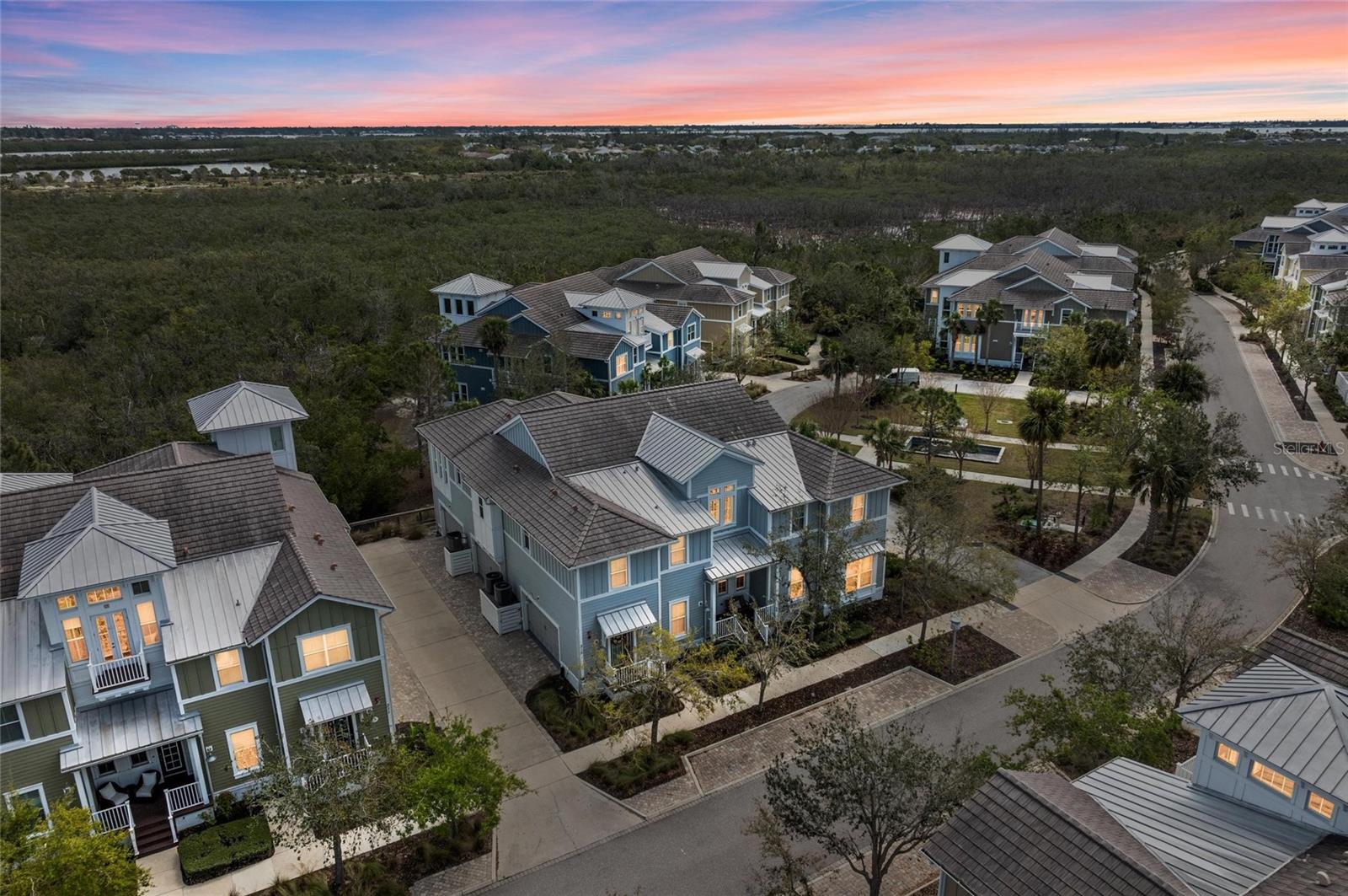 315 SAPPHIRE LAKE DRIVE 202