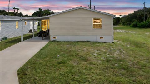4393 MAPLE AVENUE EDGEWATER FL 32141