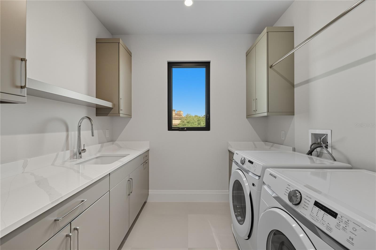 BELLA COLLINA WEST SUB - Residential