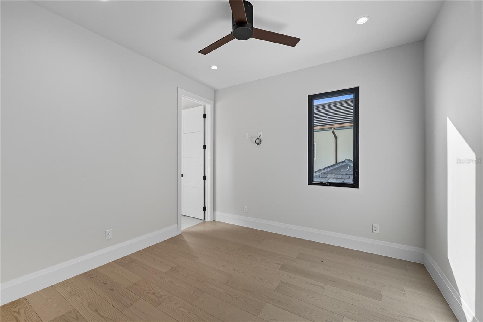 BELLA COLLINA WEST SUB - Residential