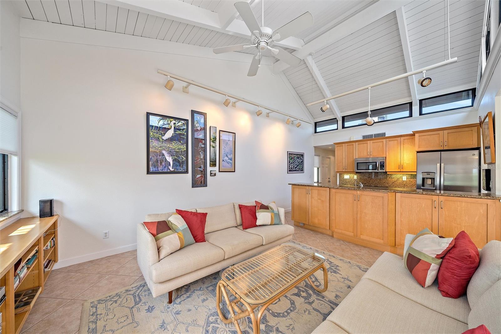 Picture for the property N6131334, 2 beds, 2 baths