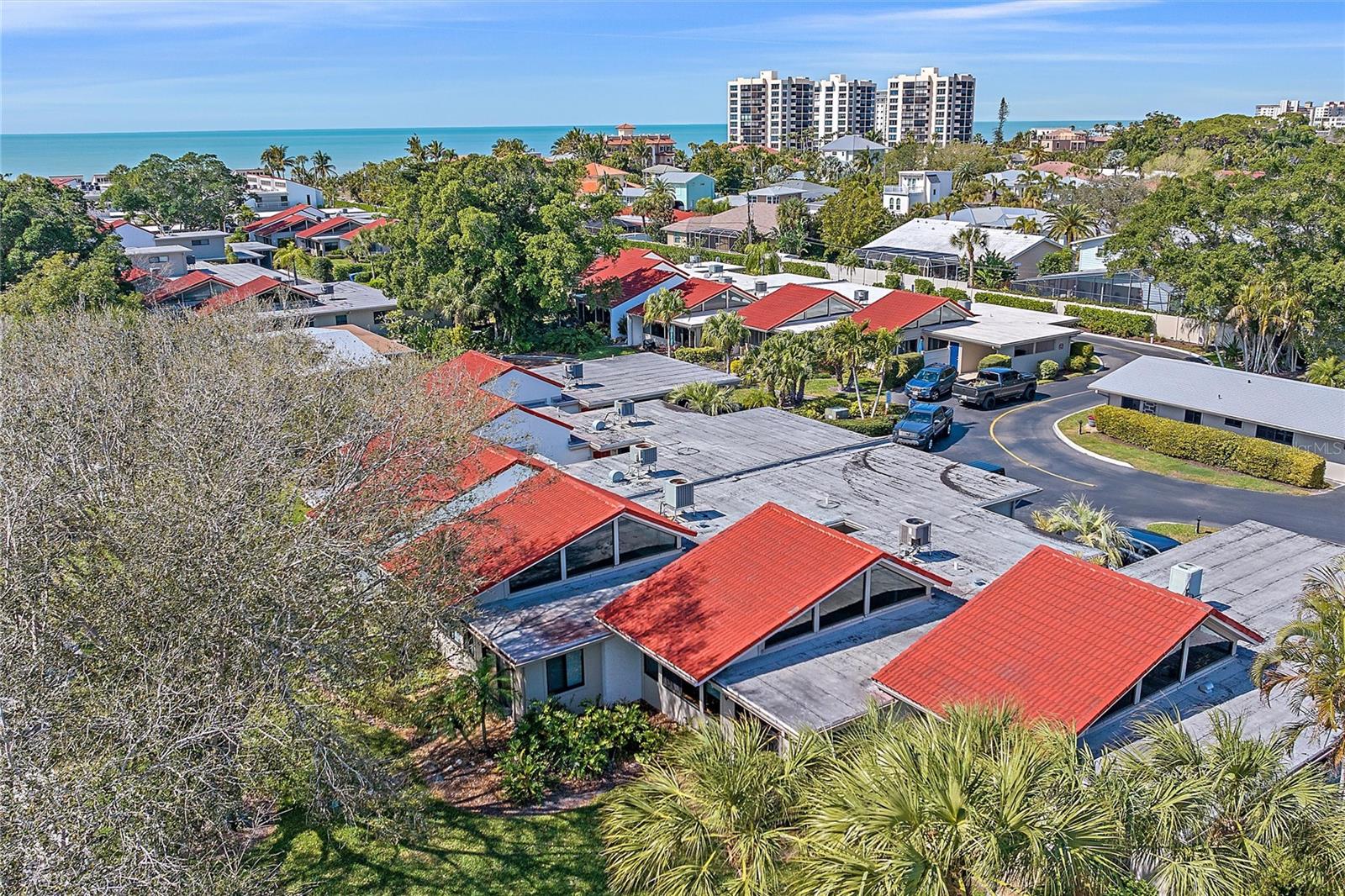 Picture for the property N6131334, 2 beds, 2 baths
