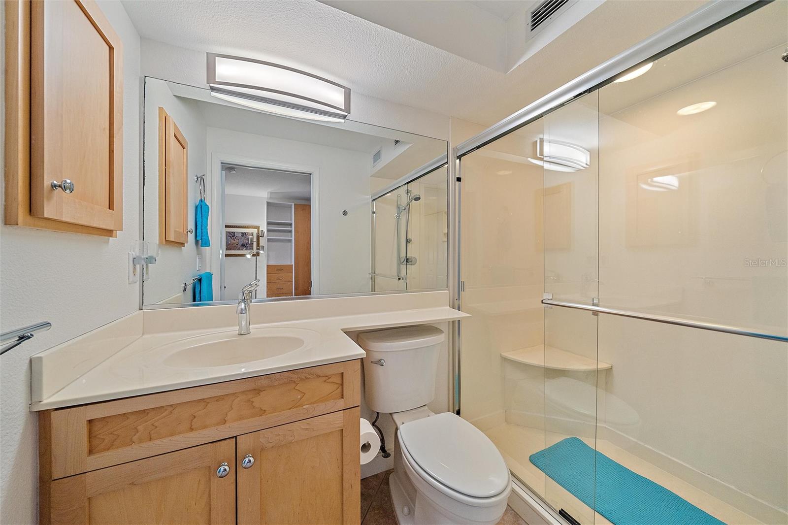 Picture for the property N6131334, 2 beds, 2 baths