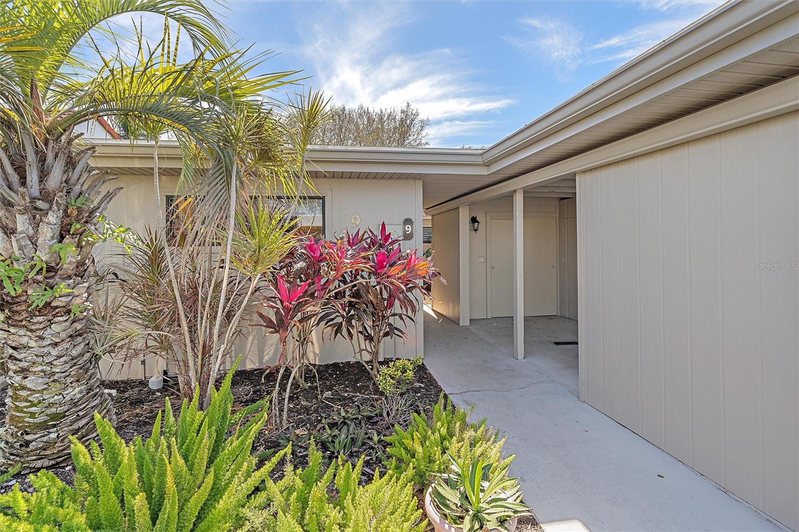 Picture for the property N6131334, 2 beds, 2 baths