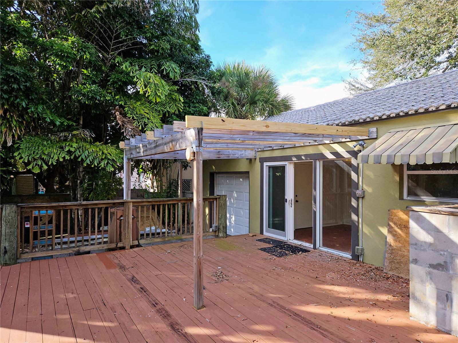 WOODHURST EXT - Residential Lease