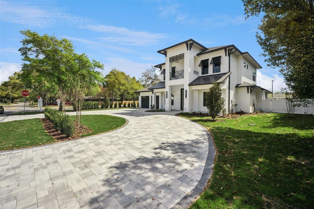 Photo of 1782 Pine Avenue, Winter Park, FL 32789 (MLS # O6389039)