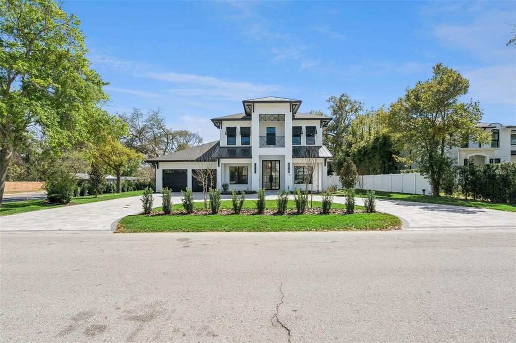 Photo of 1782 Pine Avenue, Winter Park, FL 32789 (MLS # O6389039)