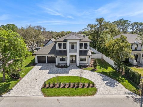 Photo of 1782 Pine Avenue, Winter Park, FL 32789 (MLS # O6389039)