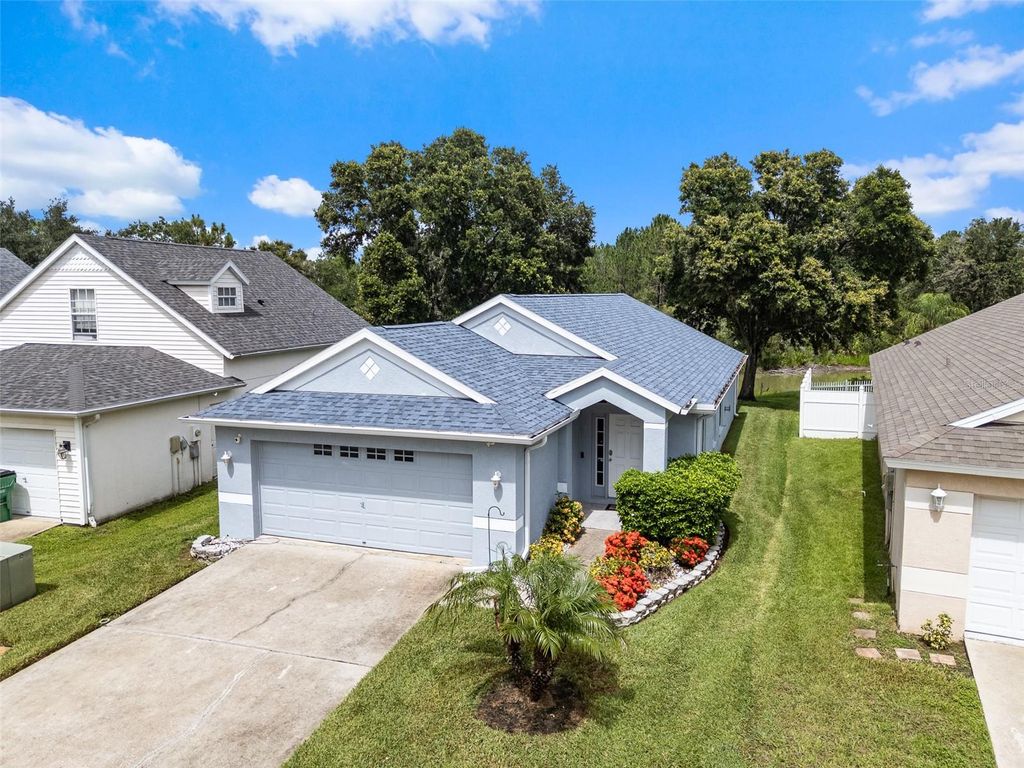 Photo of 5112 Prairie View Way, Wesley Chapel, FL 33545 (MLS # TB8403882)