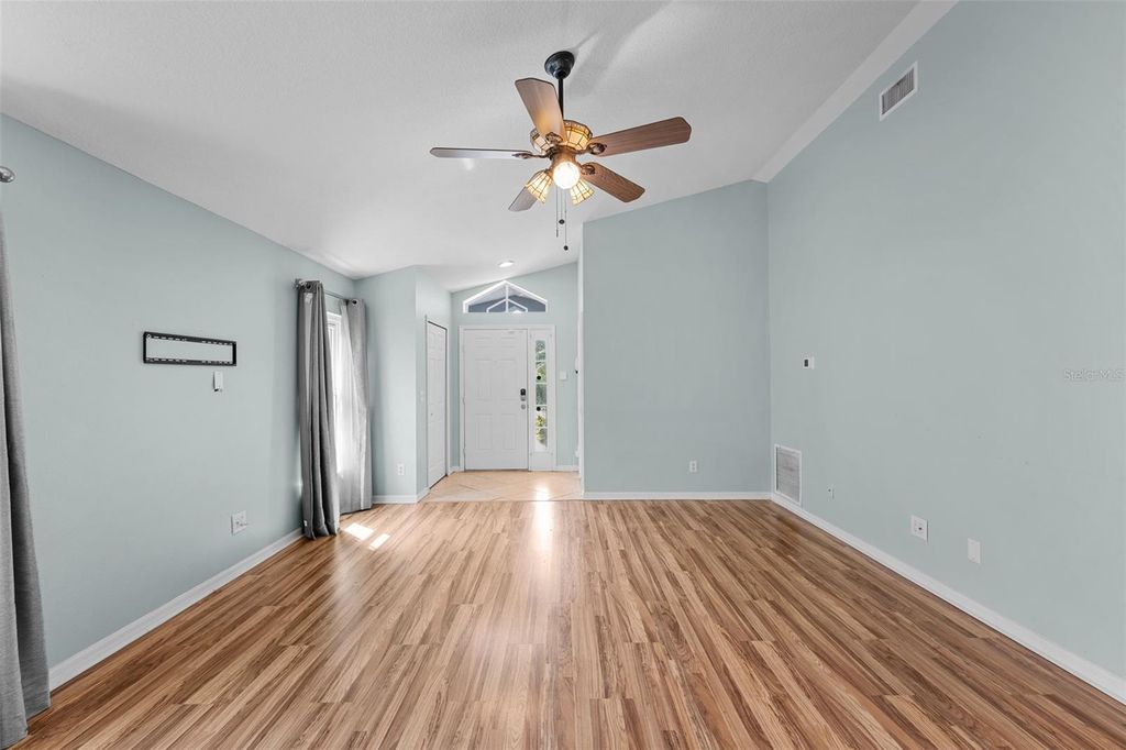 Photo of 5112 Prairie View Way, Wesley Chapel, FL 33545 (MLS # TB8403882)