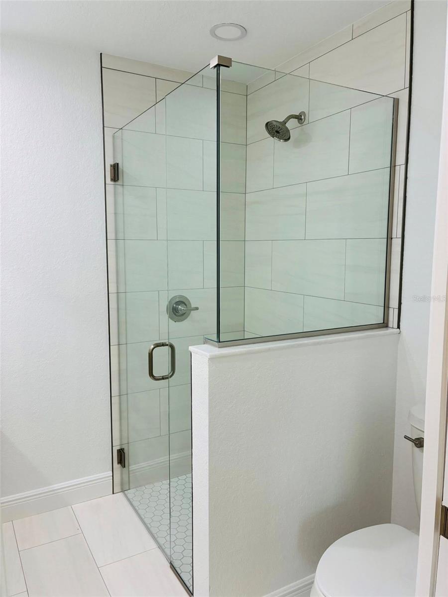 ROYAL HIGHLANDS - Residential