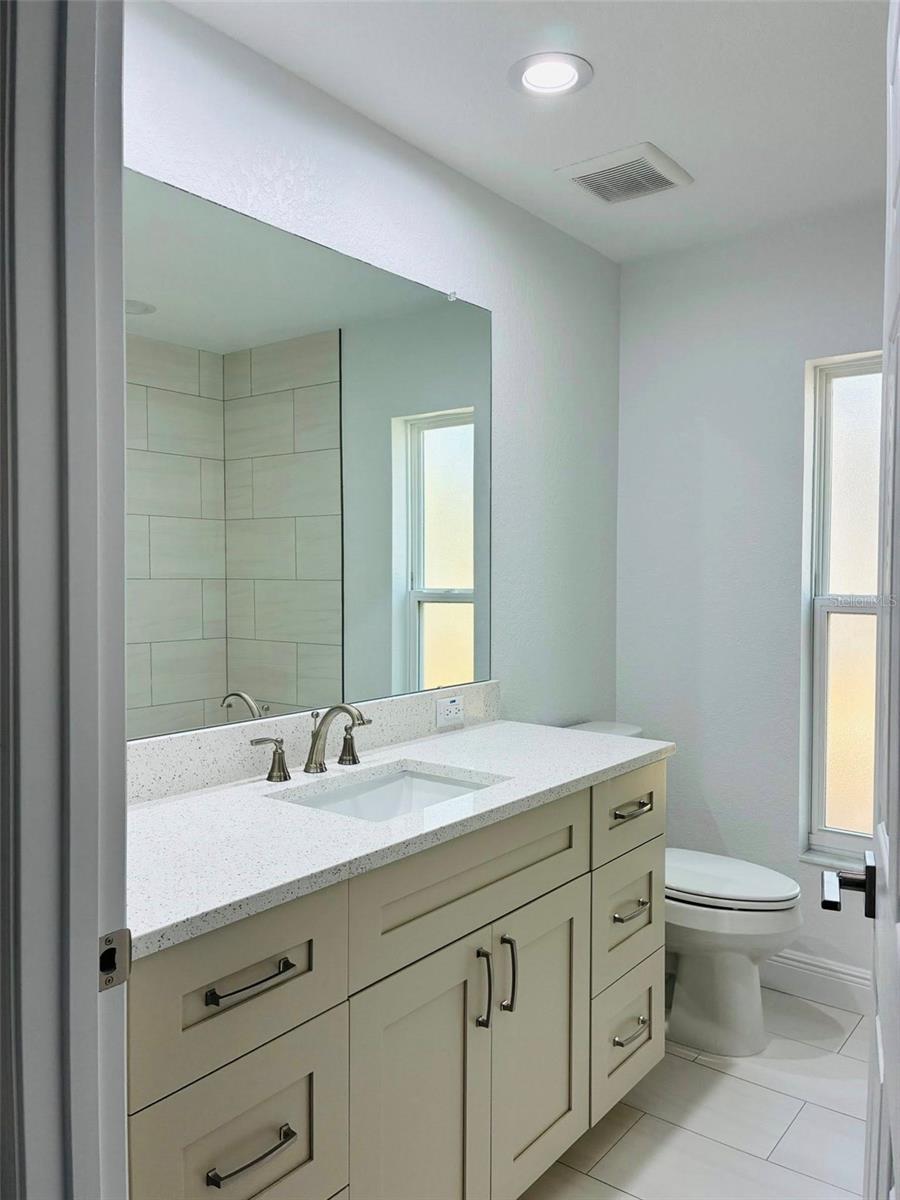 ROYAL HIGHLANDS - Residential