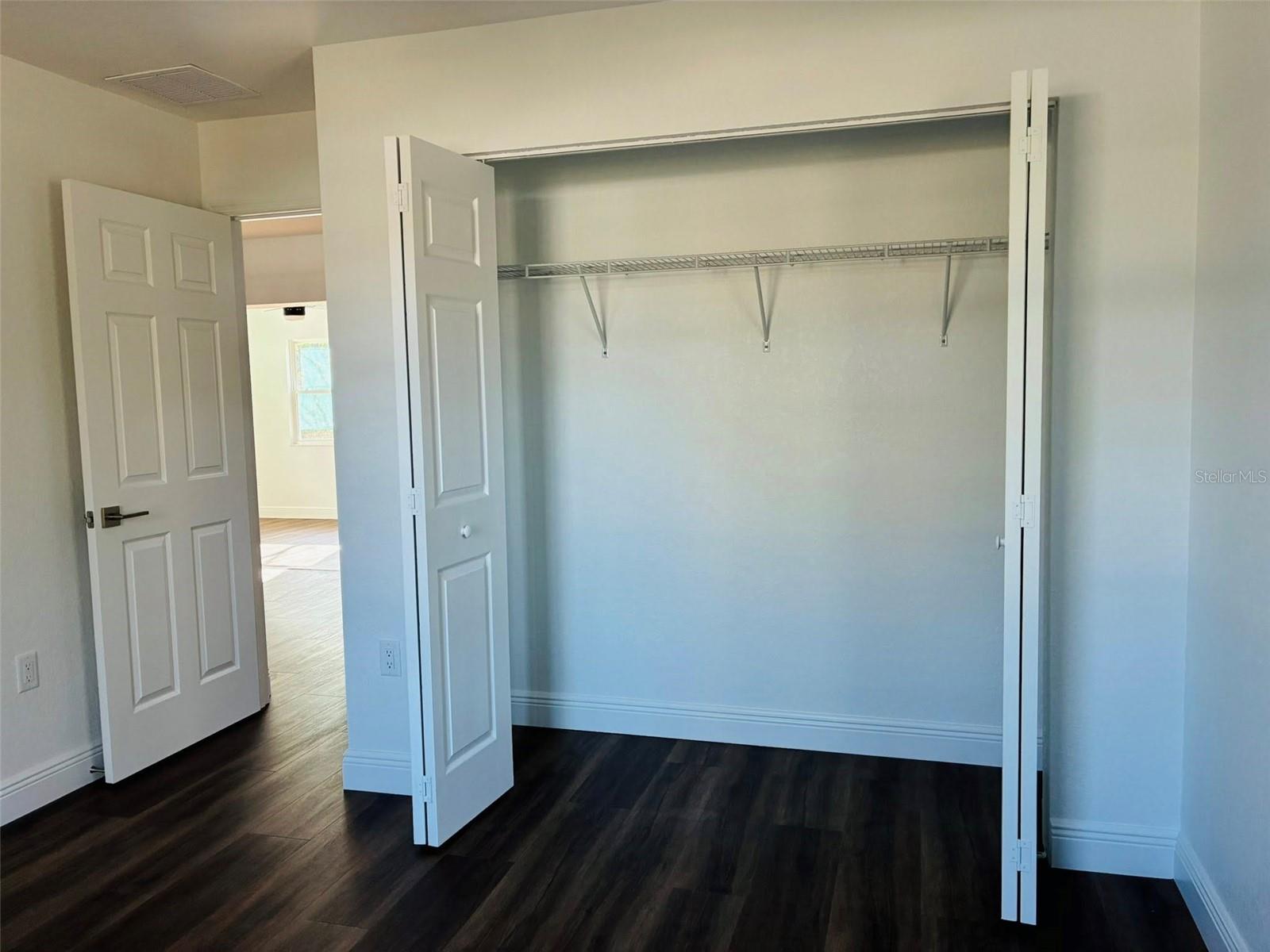 ROYAL HIGHLANDS - Residential