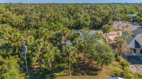 A home in PORT CHARLOTTE