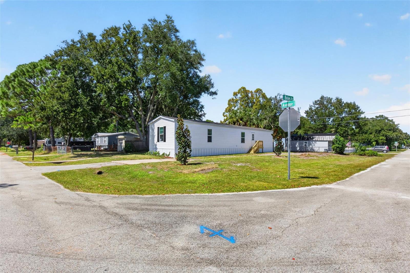 1126 AVENUE I