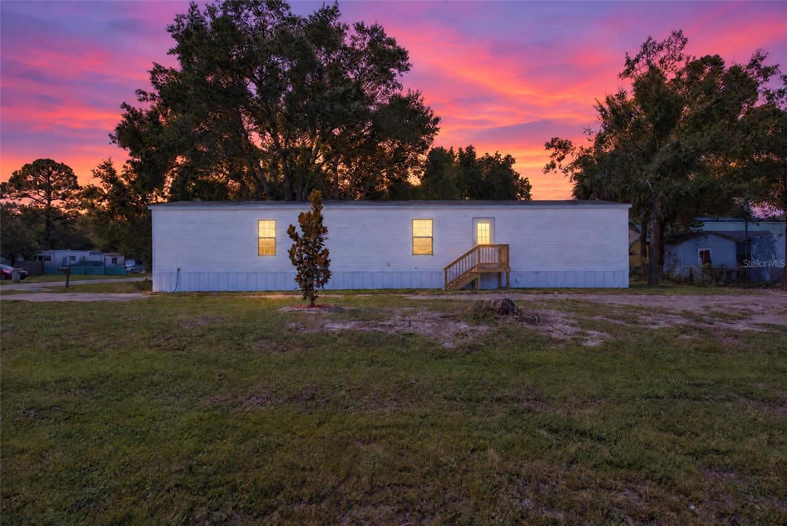 1126 AVENUE I