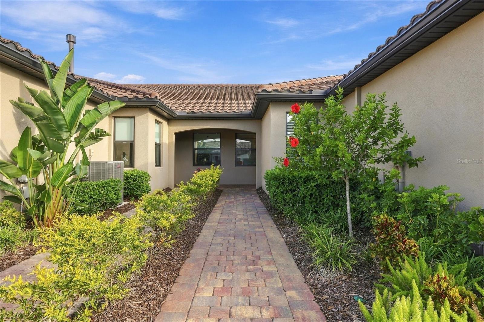 7665 SUMMERLAND COVE, LAKEWOOD RANCH, FL, 34202 3 7665 SUMMERLAND COVE