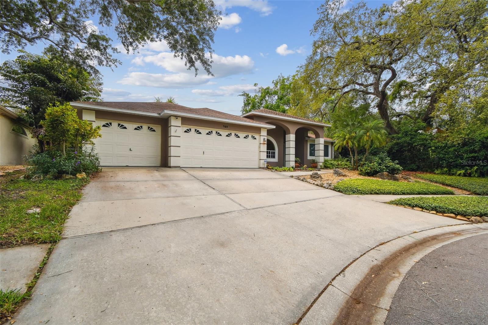 160 SAGE CIRCLE