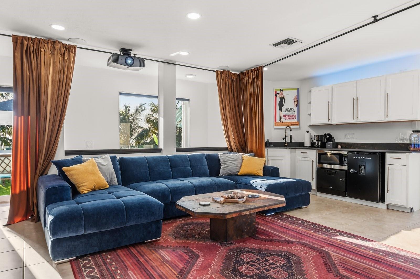 RIVER FALLS ESTATES - Residential