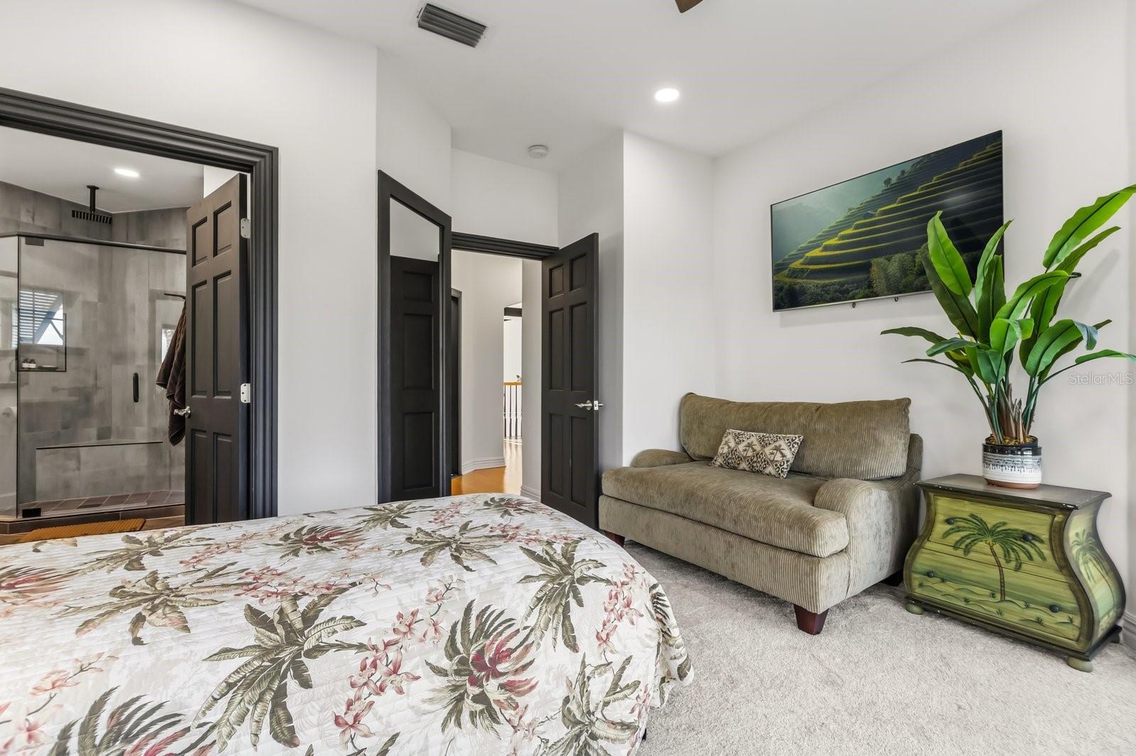 RIVER FALLS ESTATES - Residential