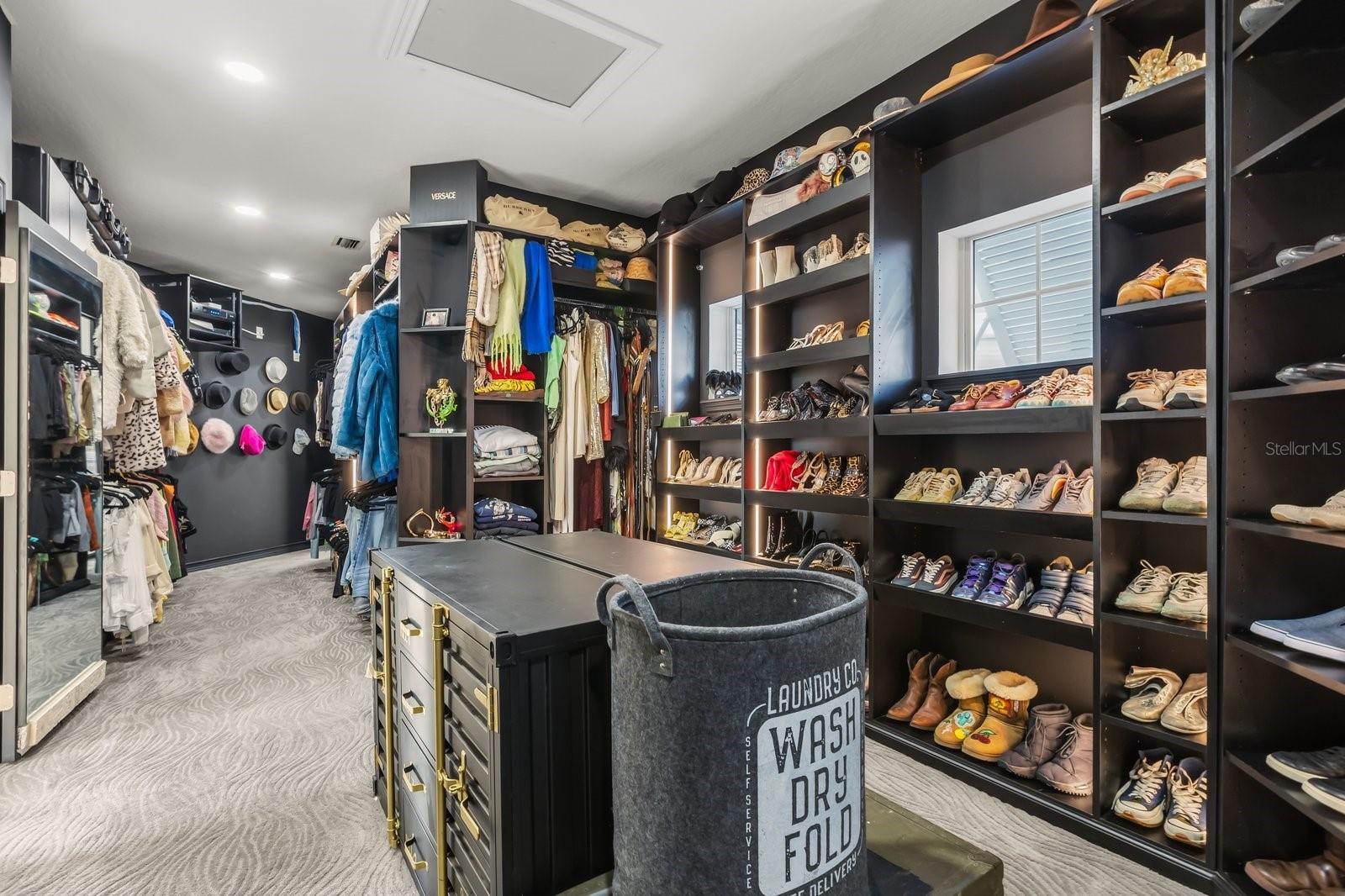 RIVER FALLS ESTATES - Residential