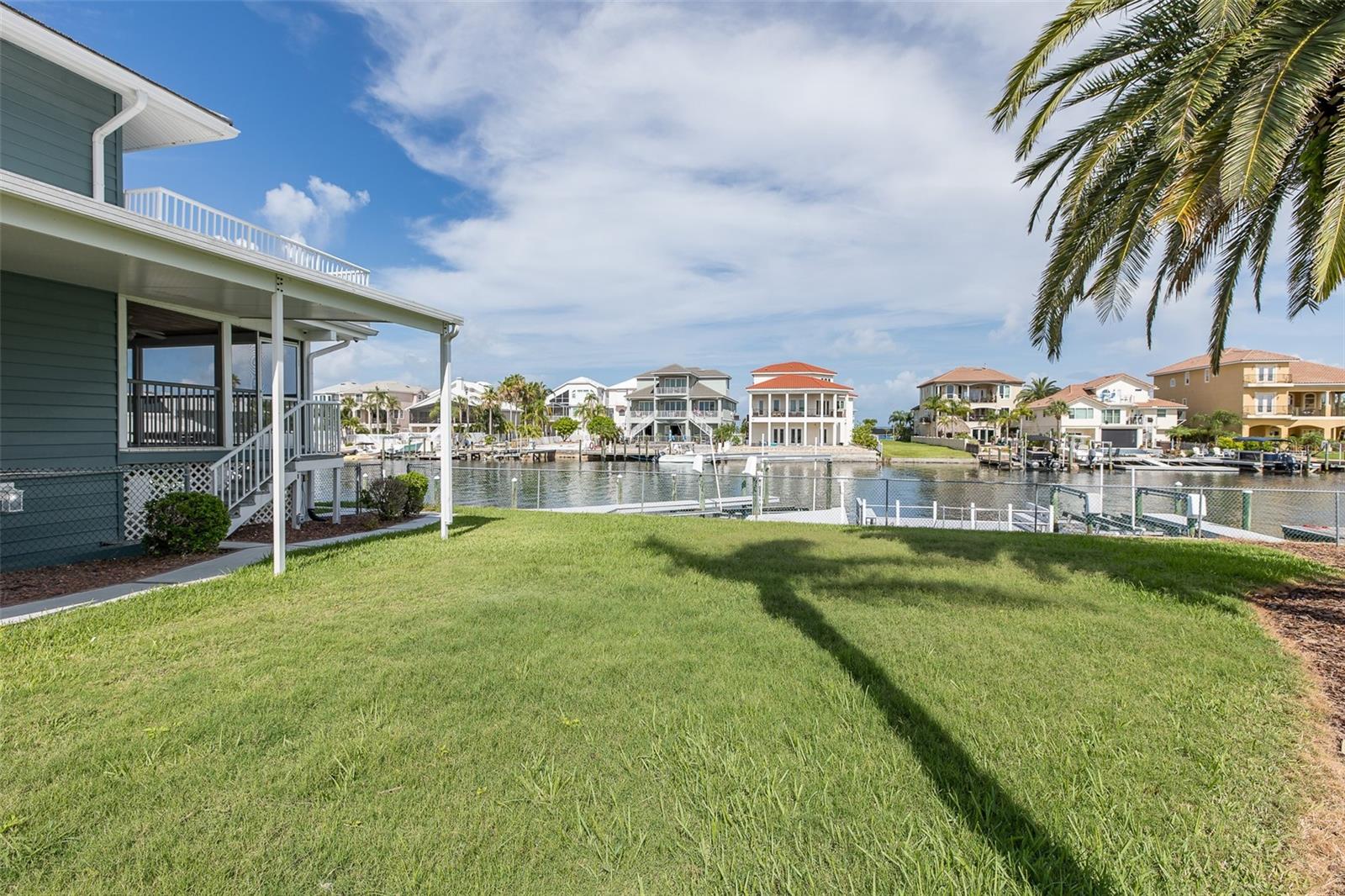 FLOR A MAR - Residential