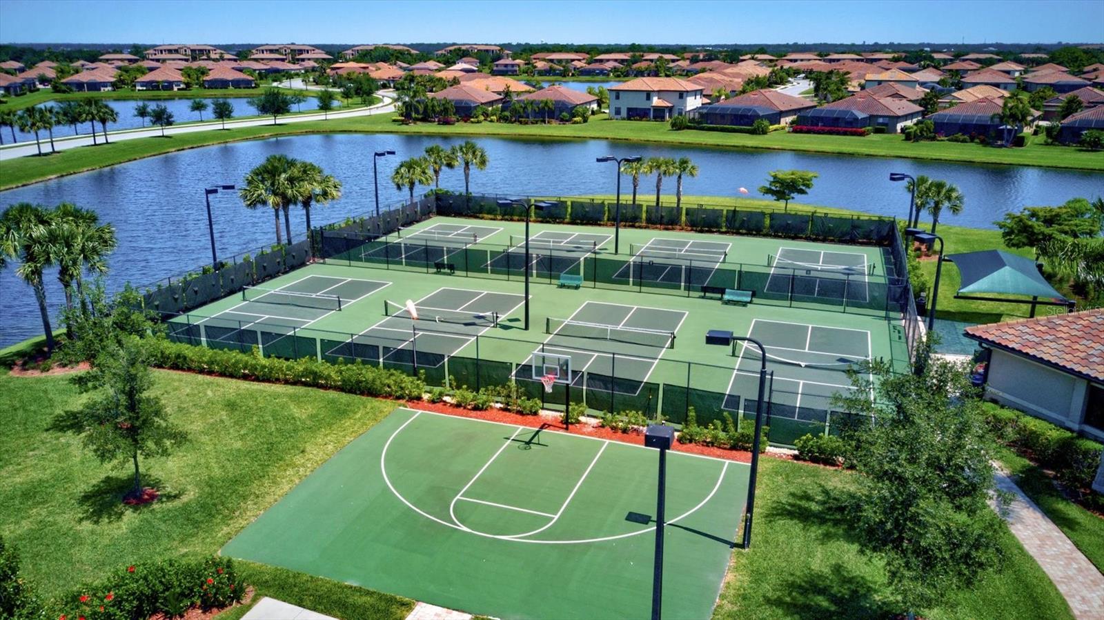 GRAND ESTUARY III AT RIVER STRAND - Residential