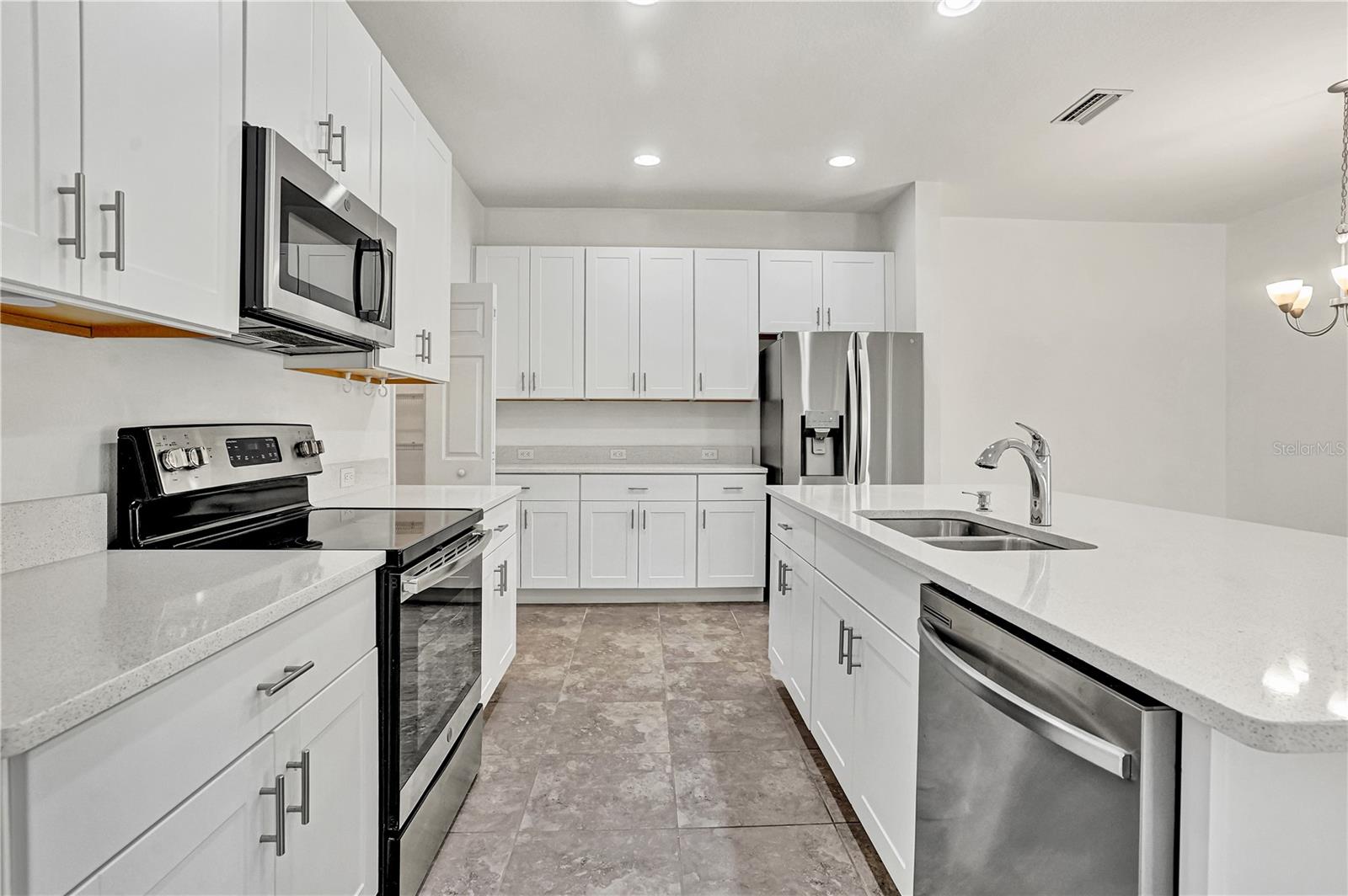 HIDDEN CREEK PH 1 - Residential