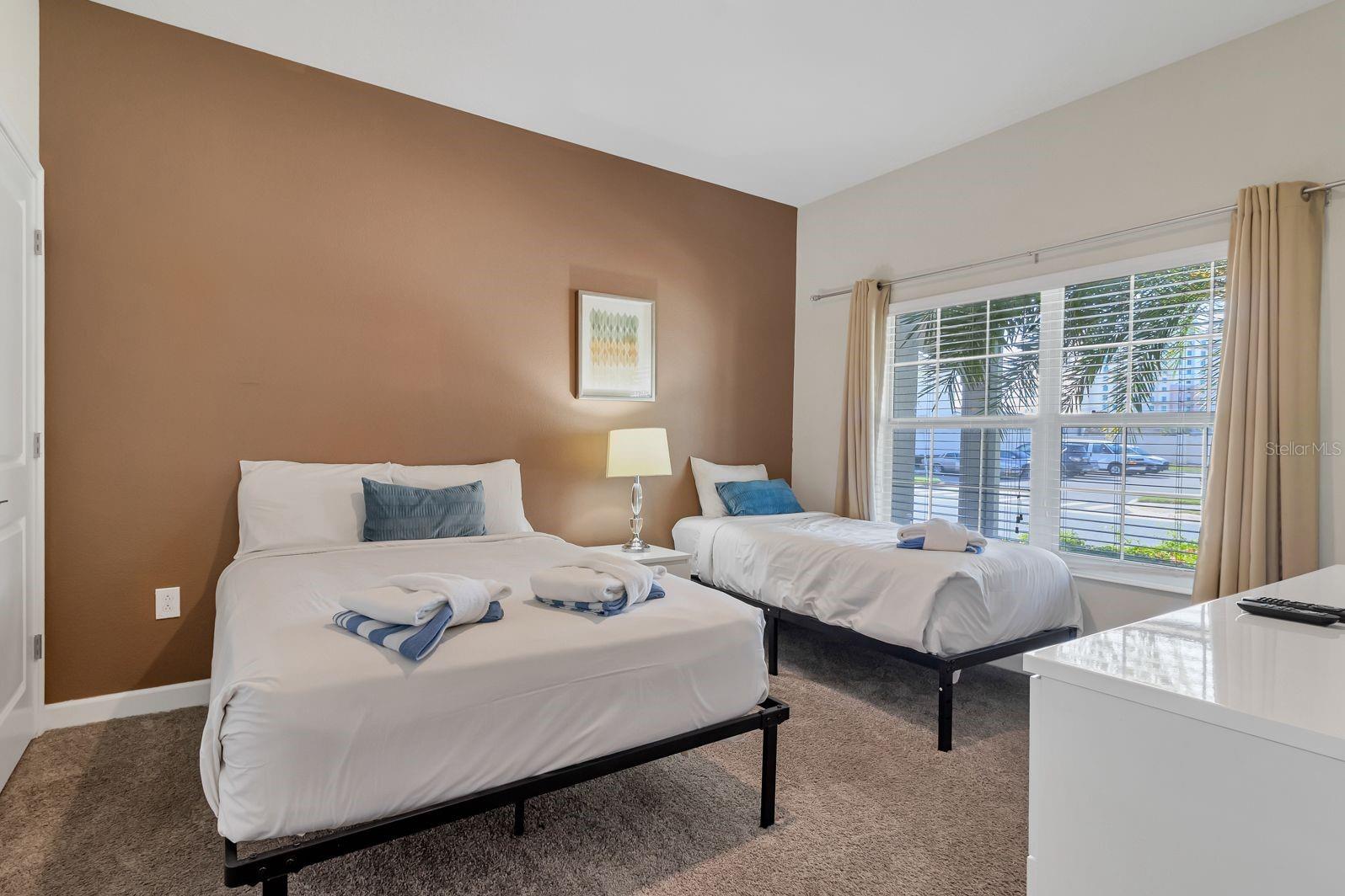 STOREY LAKE PH 3 - Residential