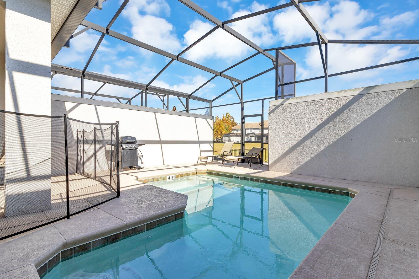 STOREY LAKE PH 3 - Residential