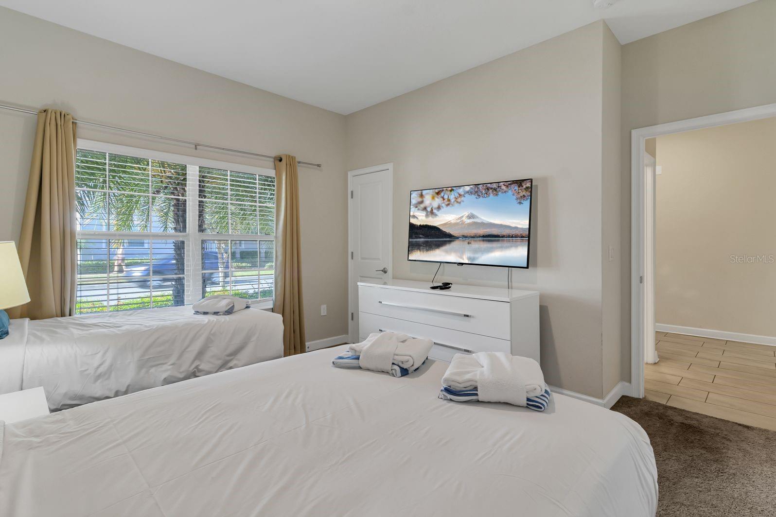 STOREY LAKE PH 3 - Residential