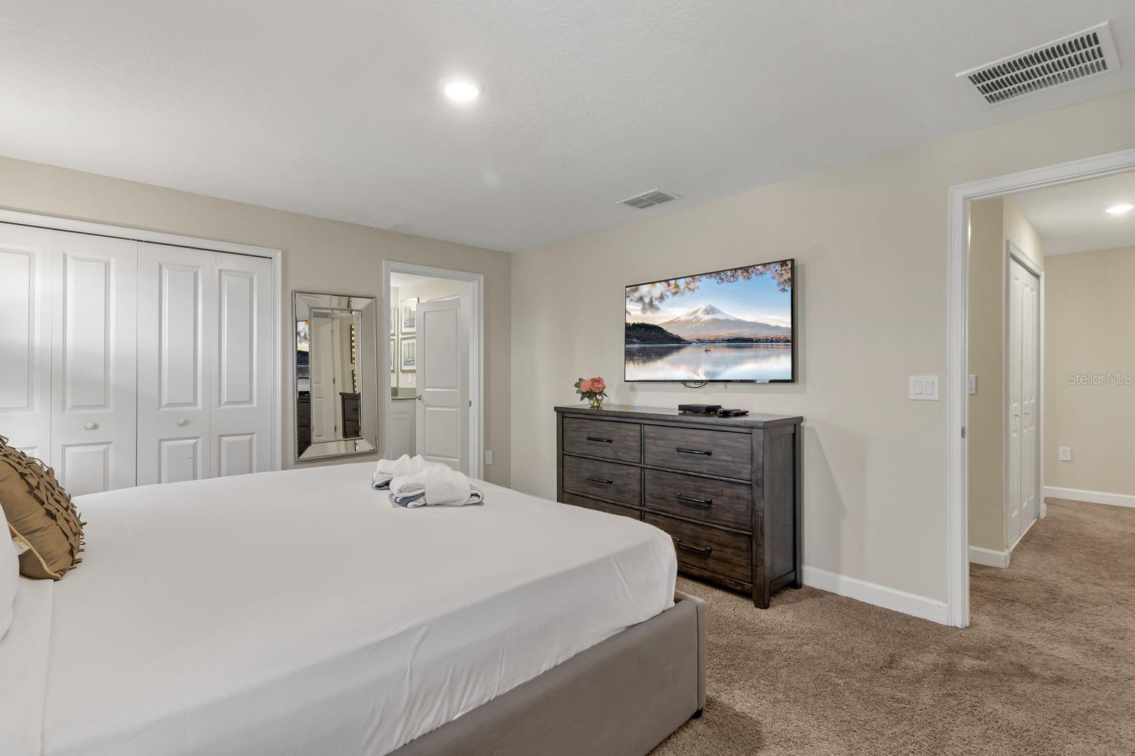 STOREY LAKE PH 3 - Residential