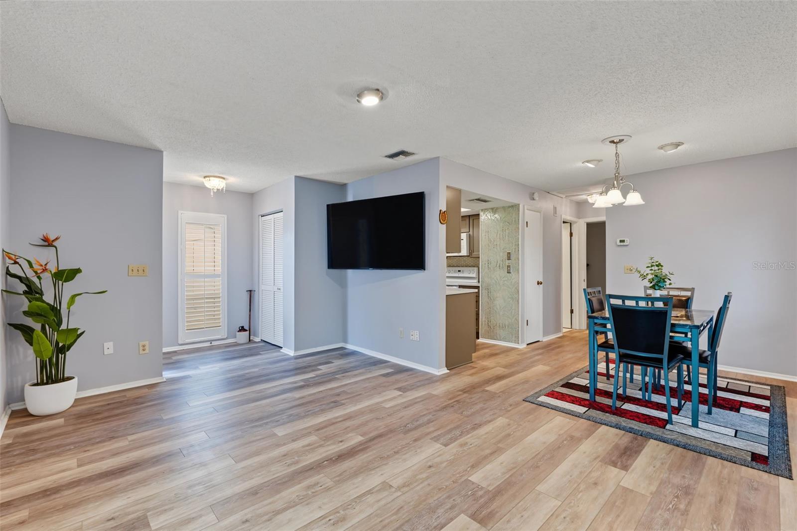 1614 BERWICK COURT D