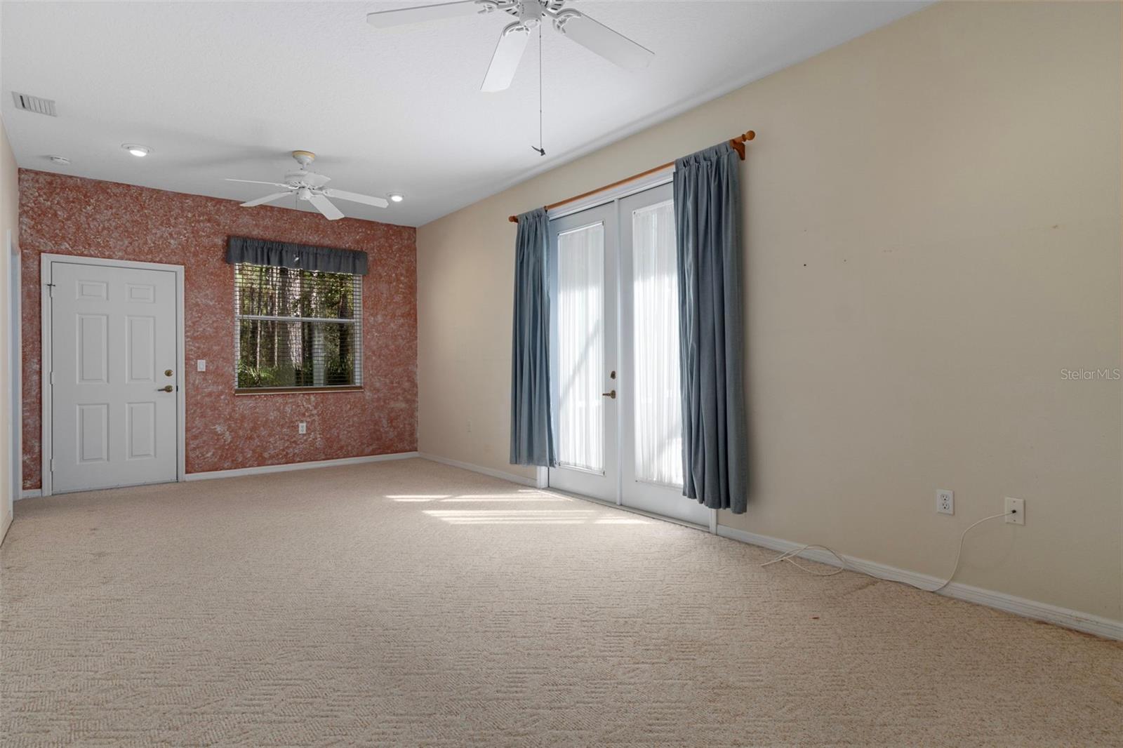PINE RIDGE UNIT 01 - Residential