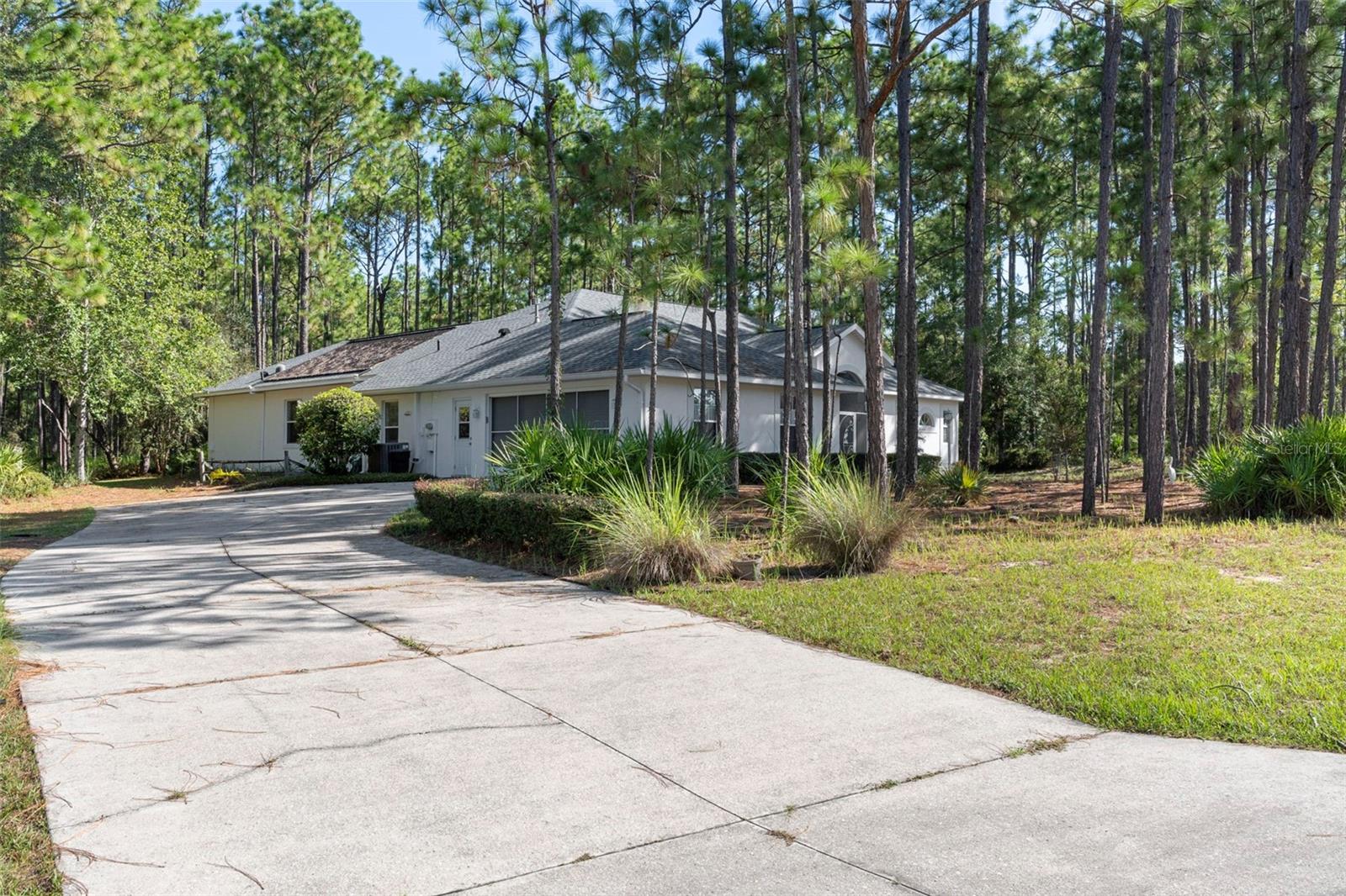 PINE RIDGE UNIT 01 - Residential