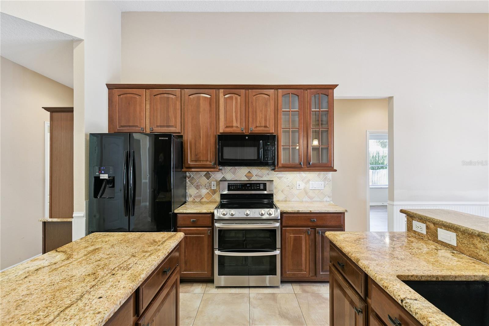 BERINGTON CLUB PH 1 - Residential