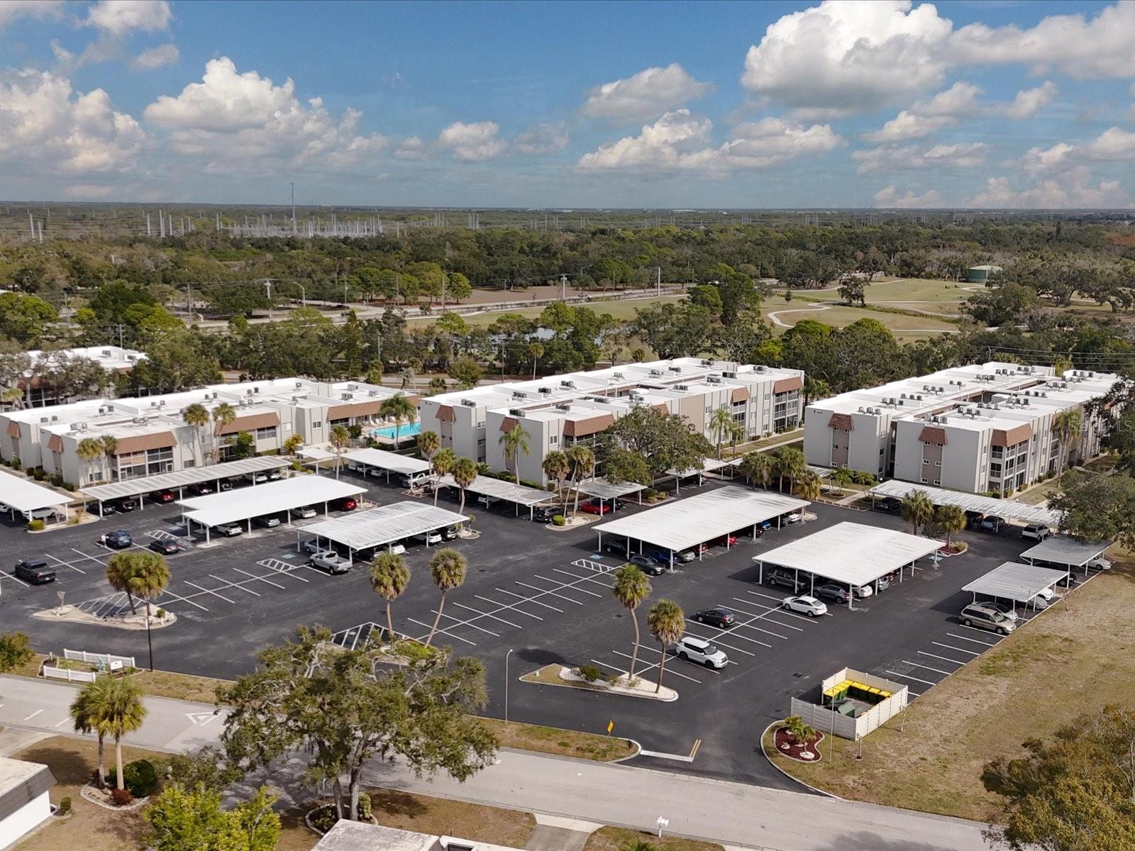 GLEN OAKS GARDEN APTS 2 - Residential