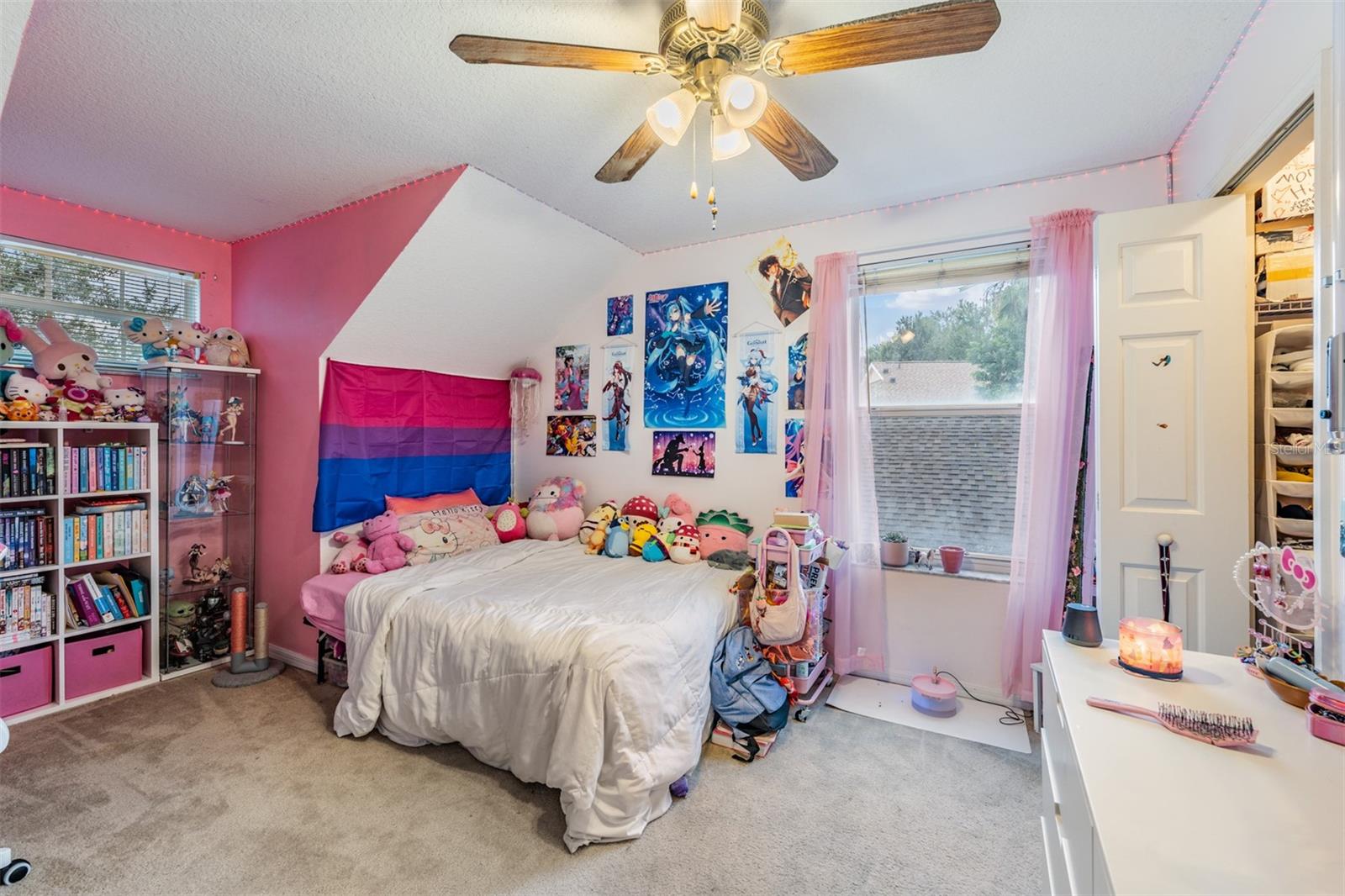 THOUSAND OAKS MULTI FAMILY - Residential