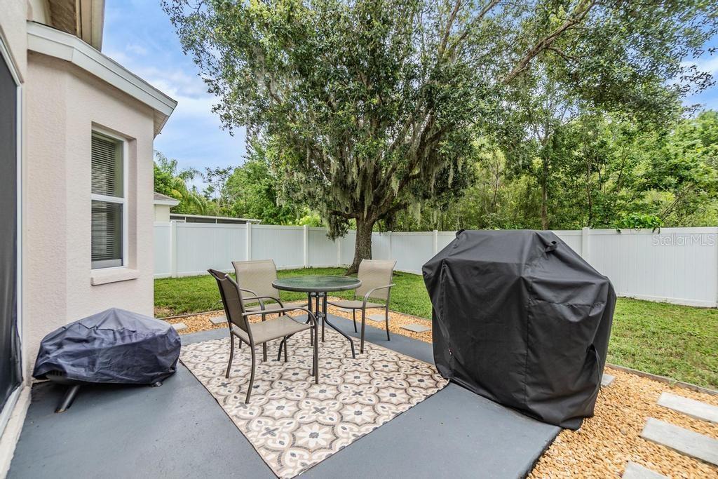 THOUSAND OAKS MULTI FAMILY - Residential