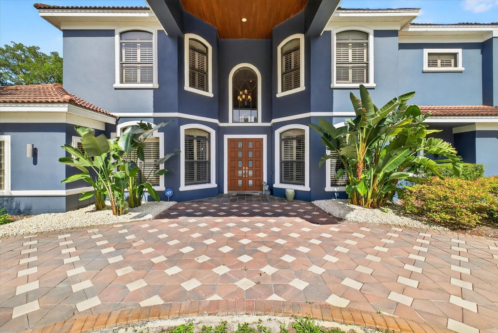 2555 BRYAN LANE