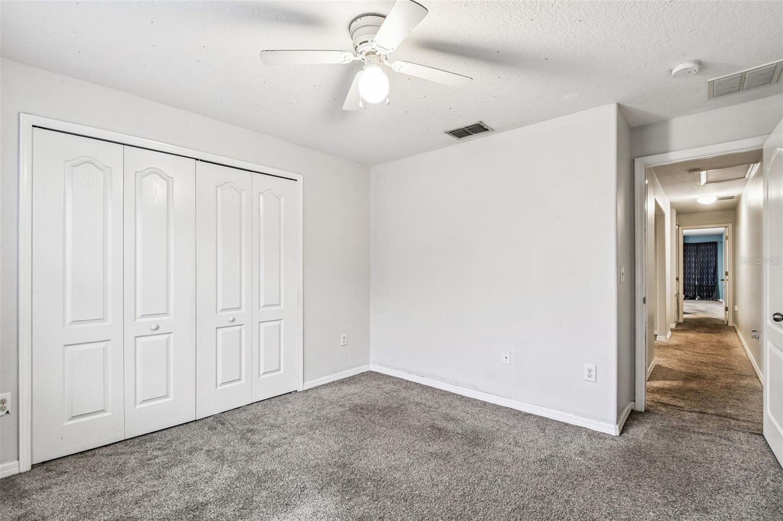 EILAND PARK TWNHMS - Residential