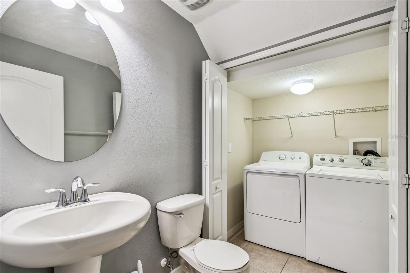 EILAND PARK TWNHMS - Residential