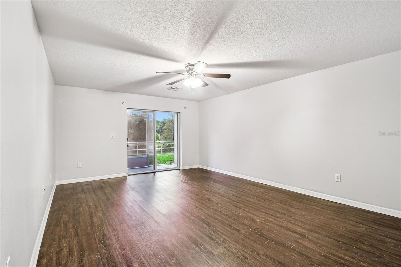 EILAND PARK TWNHMS - Residential