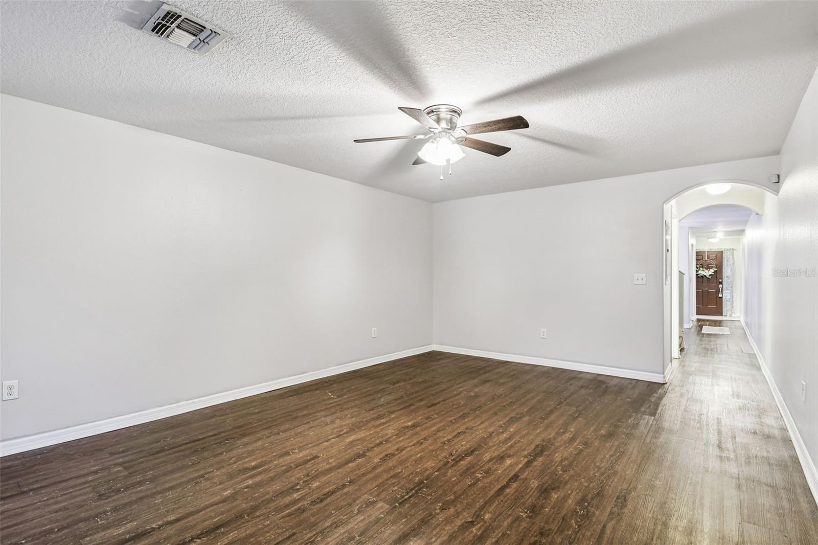 EILAND PARK TWNHMS - Residential