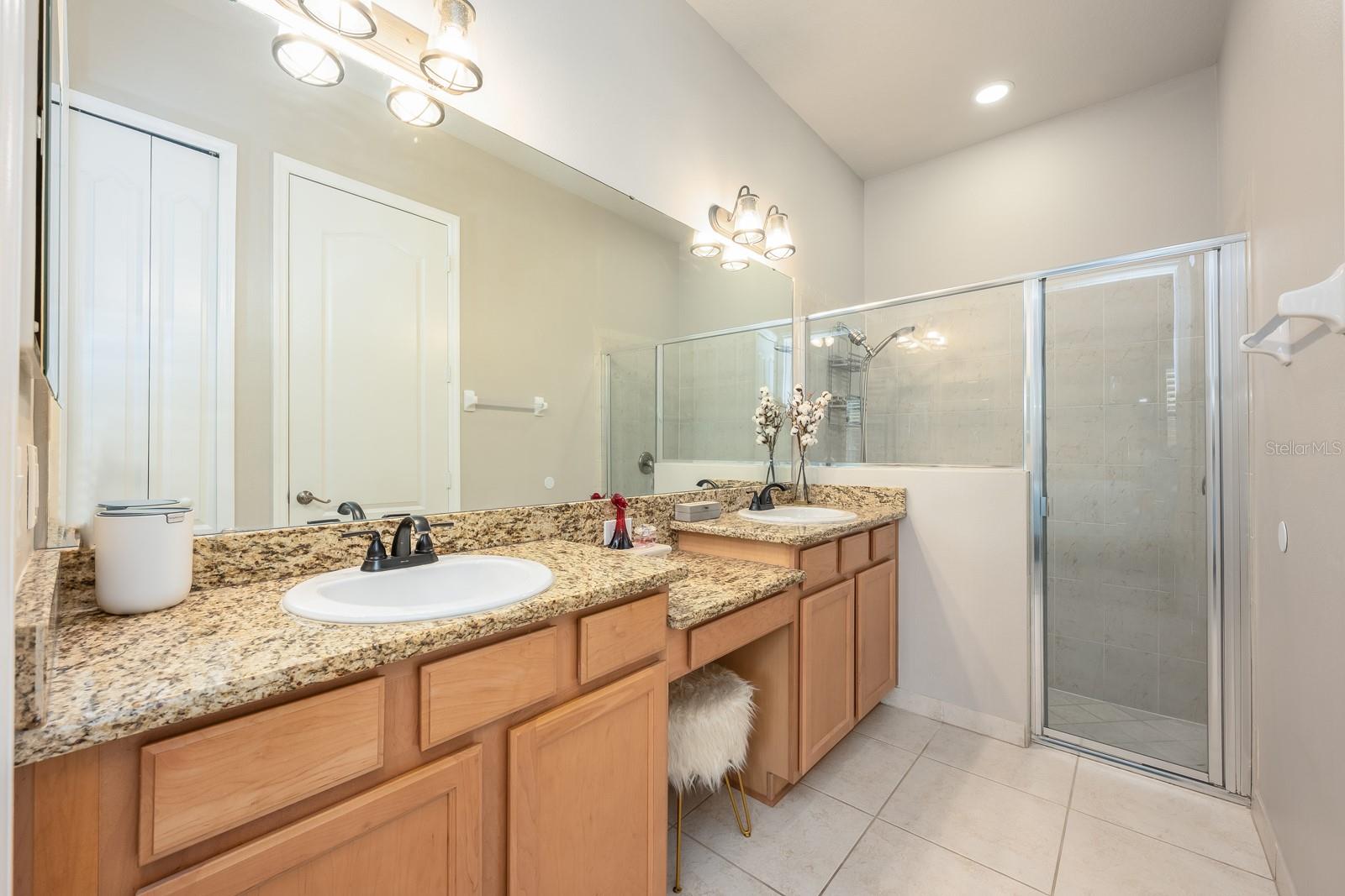 WOODLAND LAKES PRESERVE - Residential