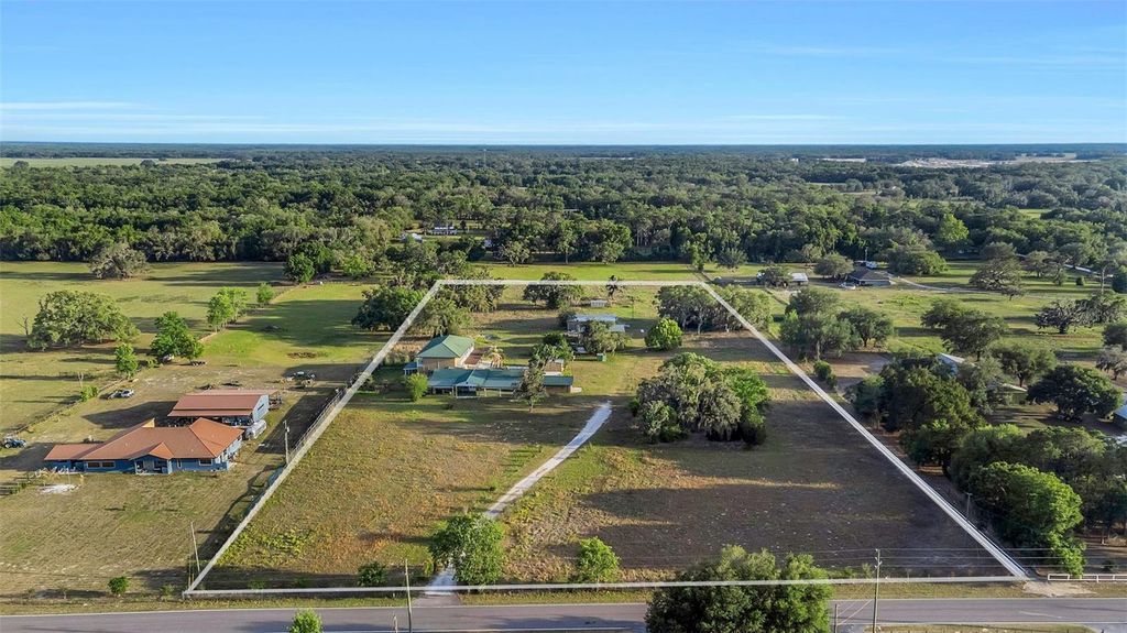 Photo of 20138 Bowman Road, Spring Hill, FL 34610 (MLS # TB8503086)