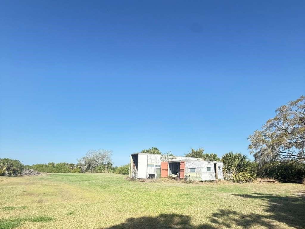 UNPLATTED - Residential