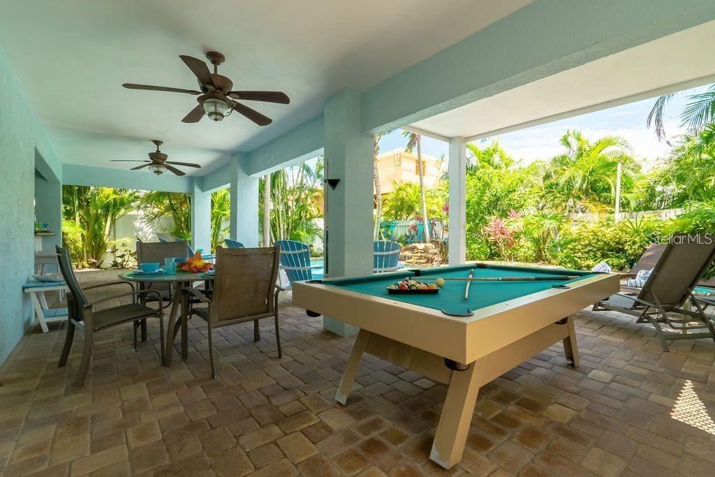 THE VILLAS ON 50TH STREET - Residential