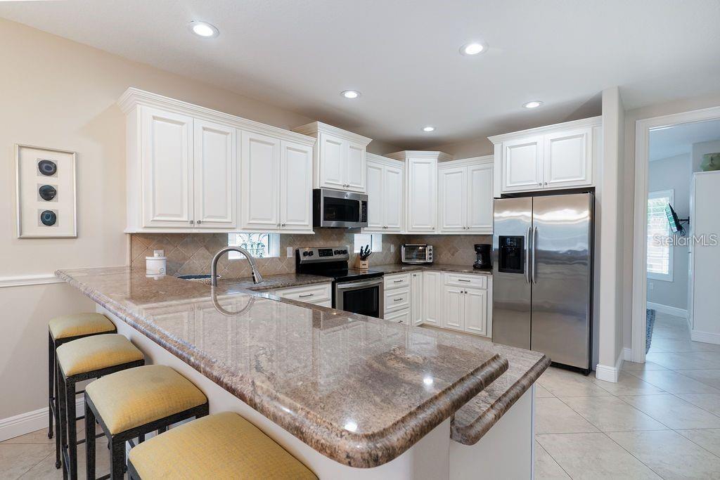 THE VILLAS ON 50TH STREET - Residential