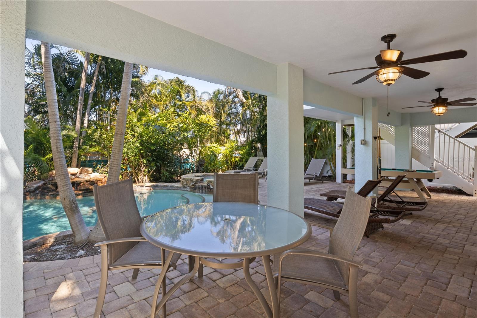 THE VILLAS ON 50TH STREET - Residential